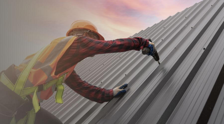 Expert Emergency Roof Repairs services in Hollywood, FL